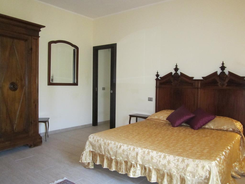 B&B Al Calcandola Сарцана Стая снимка